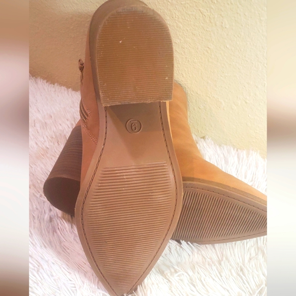 Universal Thread Whitney Pull Tab Boots - image 5